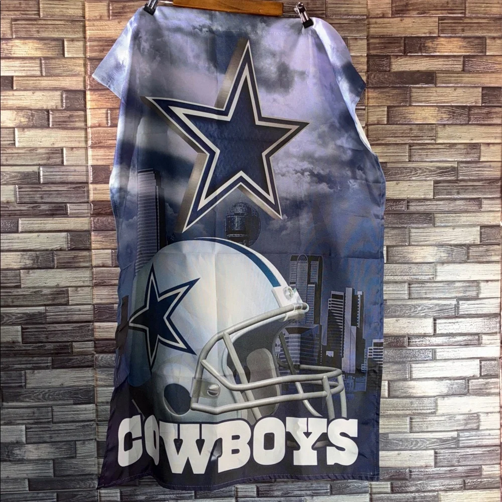 Pre Owned Dallas Cowboys Blue and White Banner 28x39